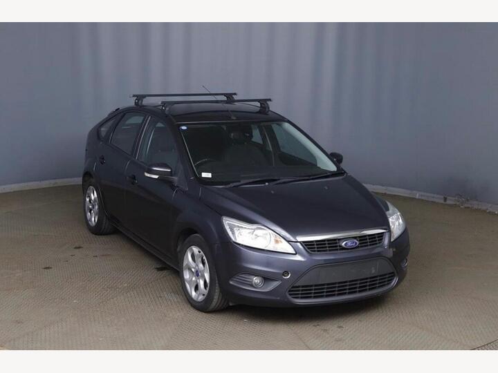Ford Focus 1.6 Sport 5dr