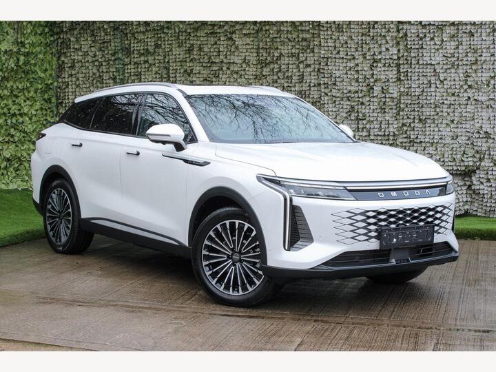 OMODA 9 1.5T SHS 34.46kWh Noble DHT3 4WD Euro 6 (s/s) 5dr