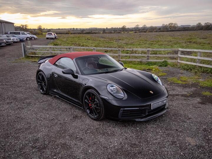 Porsche 911 3.0T 992 Carrera S PDK Euro 6 (s/s) 2dr Porsche 911 3.0T 992 Carrera S PDK Euro 6 (s/s) 2dr