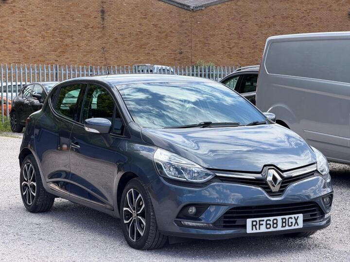 Renault CLIO 1.5 DCi Play Euro 6 (s/s) 5dr Renault CLIO 1.5 DCi Play Euro 6 (s/s) 5dr