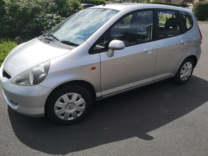 Honda Jazz 1.4 I-DSI SE Hatchback 5dr Petrol CVT-7 (137 G/km, 82 Bhp)