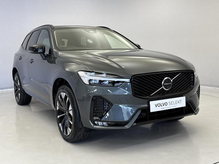 Volvo XC60 2.0 B5 MHEV Plus Pro Auto AWD Euro 6 (s/s) 5dr