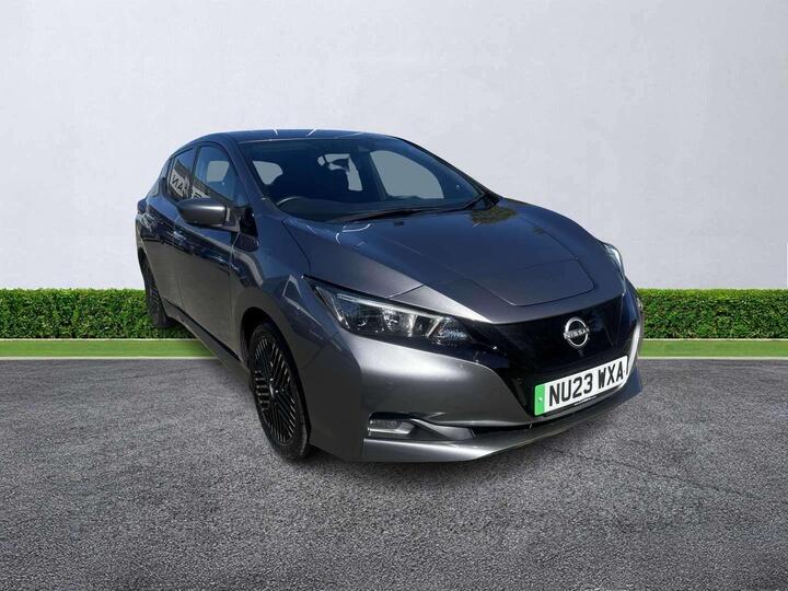 Nissan LEAF 39kWh N-Connecta Auto 5dr