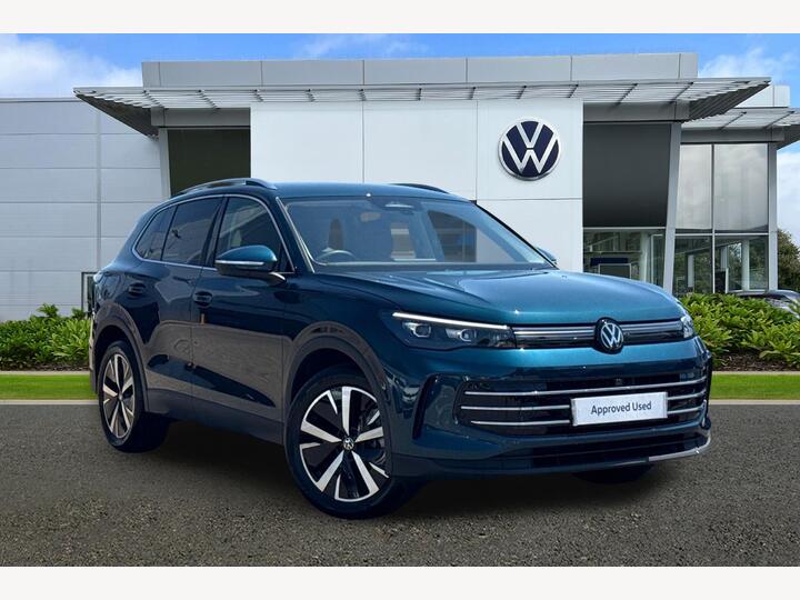 Volkswagen Tiguan 1.5 ETSI MHEV Elegance DSG Euro 6 (s/s) 5dr
