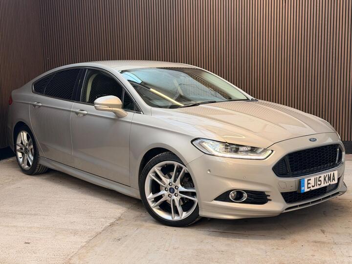 Ford Mondeo 2.0 TDCi Titanium Powershift Euro 6 (s/s) 5dr