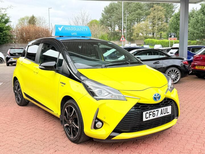Toyota Yaris 1.5 VVT-h Yellow Bi-Tone Limited Edition E-CVT Euro 6 (s/s) 5dr