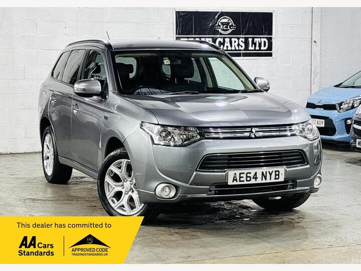 Mitsubishi Outlander 2.0h 12kWh GX3h CVT 4WD Euro 5 (s/s) 5dr Mitsubishi Outlander 2.0h 12kWh GX3h CVT 4WD Euro 5 (s/s) 5dr