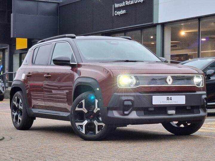 Renault Renault 4 E-Tech Electric Techno 150 Hp Comfort Range