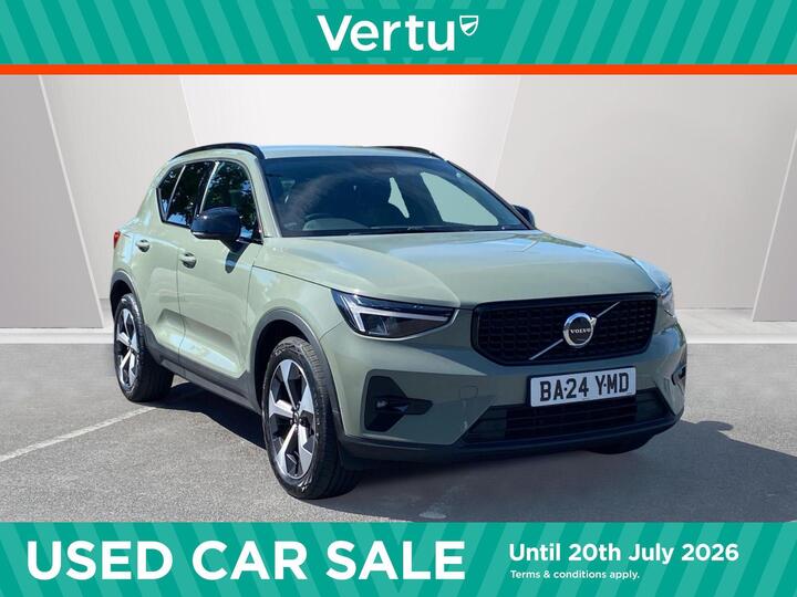 Volvo XC40 2.0 B3 MHEV Plus Dark DCT Auto Euro 6 (s/s) 5dr