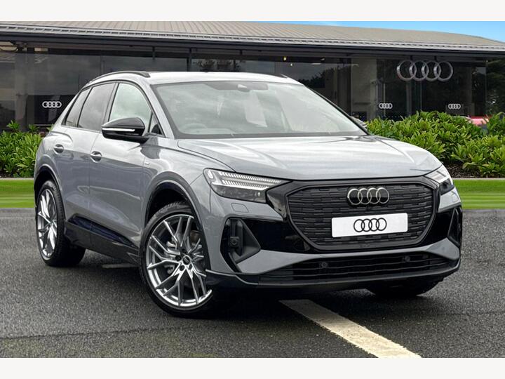 Audi Q4 E-tron 45 Black Edition Auto 5dr 82kWh