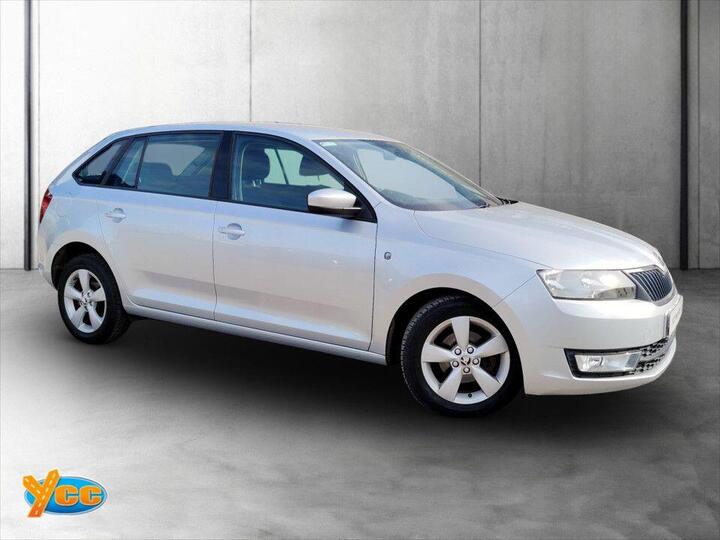 Skoda RAPID SPACEBACK 1.2 TSI SE Euro 5 5dr