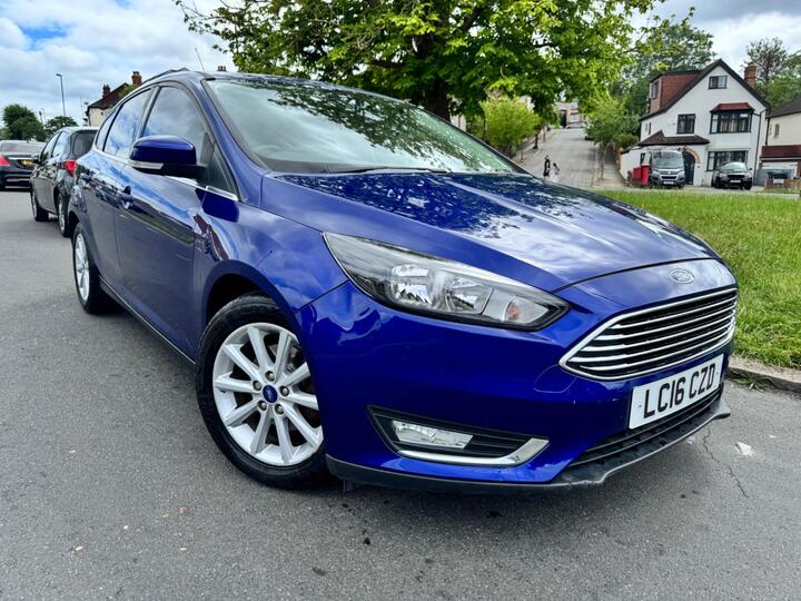 Ford Focus 1.0T EcoBoost Titanium Auto Euro 6 (s/s) 5dr