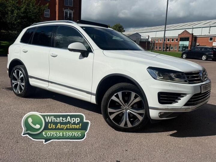 Volkswagen TOUAREG 3.0 TDI V6 BlueMotion Tech R-Line Tiptronic 4WD Euro 6 (s/s) 5dr