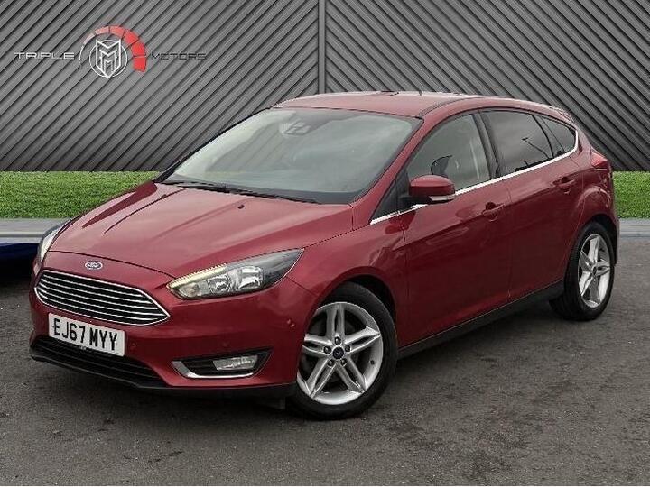 Ford Focus 1.5T EcoBoost Titanium Auto Euro 6 (s/s) 5dr