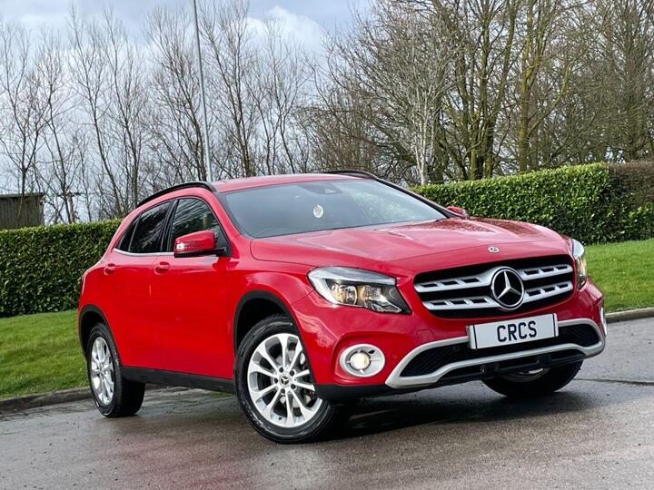 Mercedes-Benz GLA 1.6 GLA200 SE (Executive) Euro 6 (s/s) 5dr