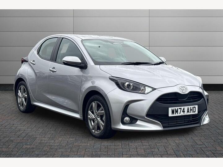 Toyota Yaris 1.5 VVT-h Icon E-CVT Euro 6 (s/s) 5dr