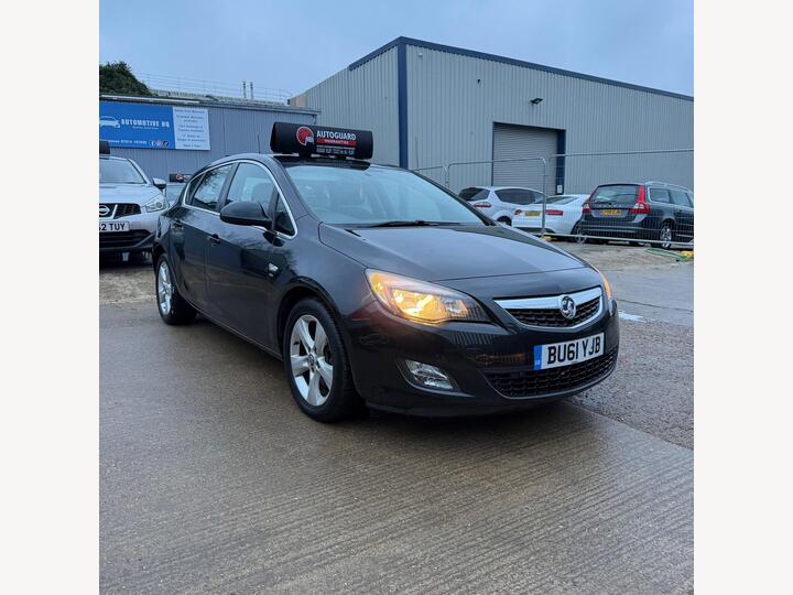Vauxhall Astra 2.0 CDTi SRi Auto Euro 5 5dr