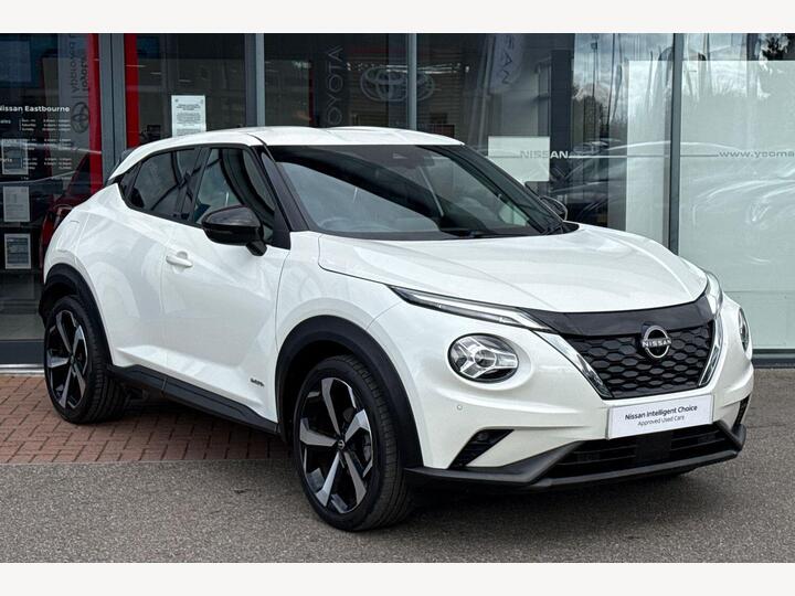 Nissan Juke 1.6 Tekna Auto Euro 6 5dr Nissan Juke 1.6 Tekna Auto Euro 6 5dr