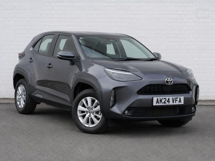 Toyota YARIS CROSS 1.5 VVT-h Icon E-CVT Euro 6 (s/s) 5dr