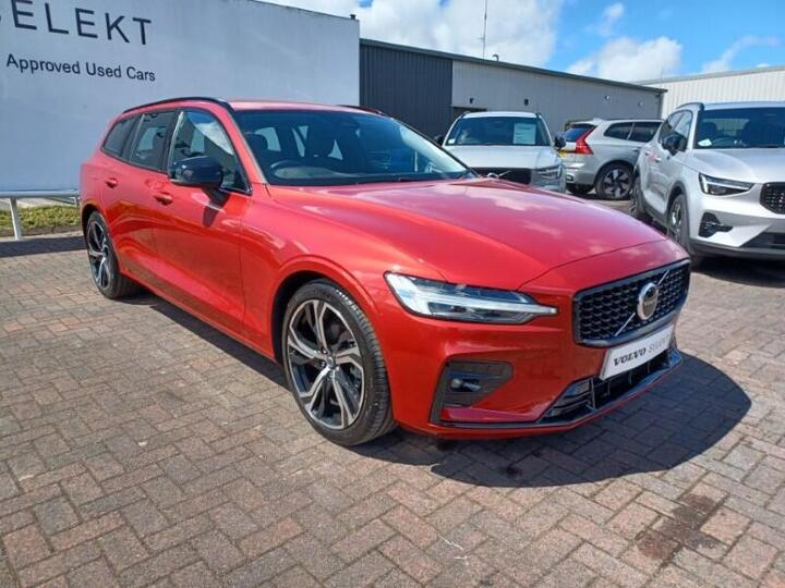Volvo V60 2.0 B4 MHEV Plus DCT Auto Euro 6 (s/s) 5dr