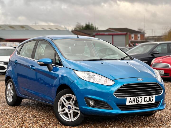 Ford Fiesta 1.0 Zetec Euro 5 (s/s) 5dr