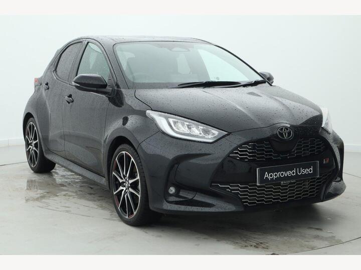 Toyota Yaris 1.5 VVT-h GR SPORT E-CVT Euro 6 (s/s) 5dr