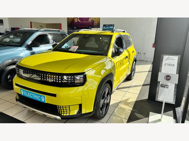 Fiat Grande Panda 44kWh La Prima Auto 5dr (7kW Charger)