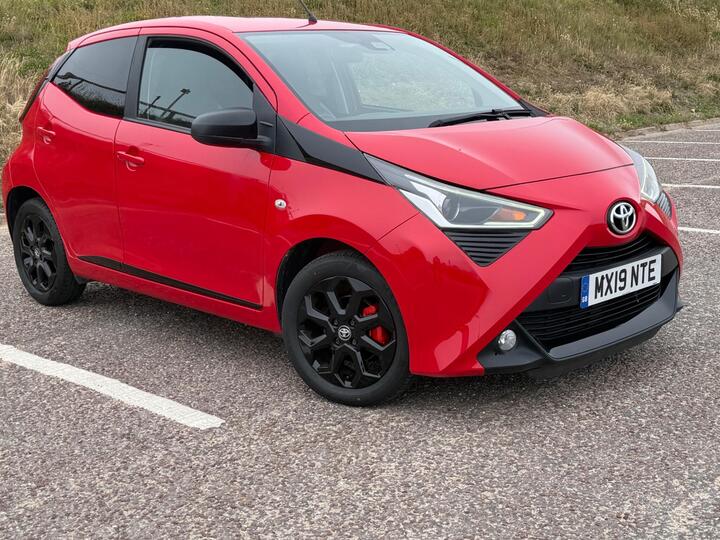 Toyota AYGO 1.0 VVT-i X-trend Euro 6 5dr (Safety Sense)