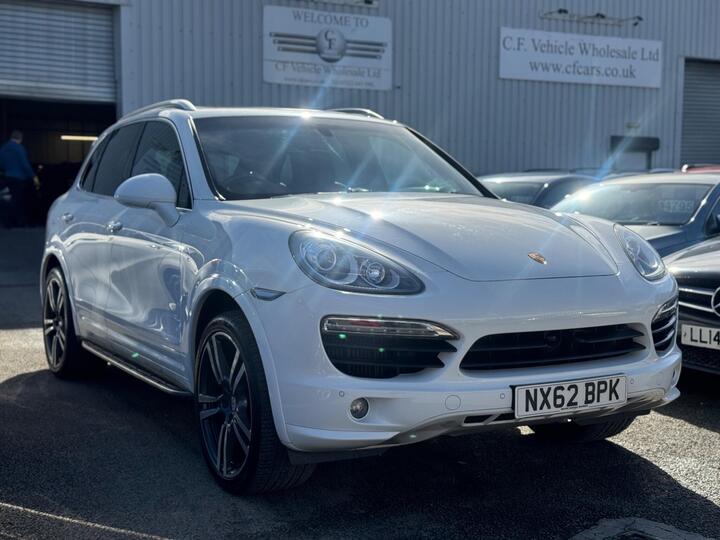 Porsche Cayenne 3.0 TD V6 Tiptronic 4WD Euro 5 (s/s) 5dr