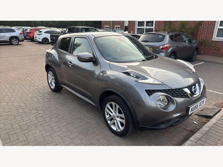 Nissan Juke 1.2 DIG-T N-Connecta Euro 6 (s/s) 5dr