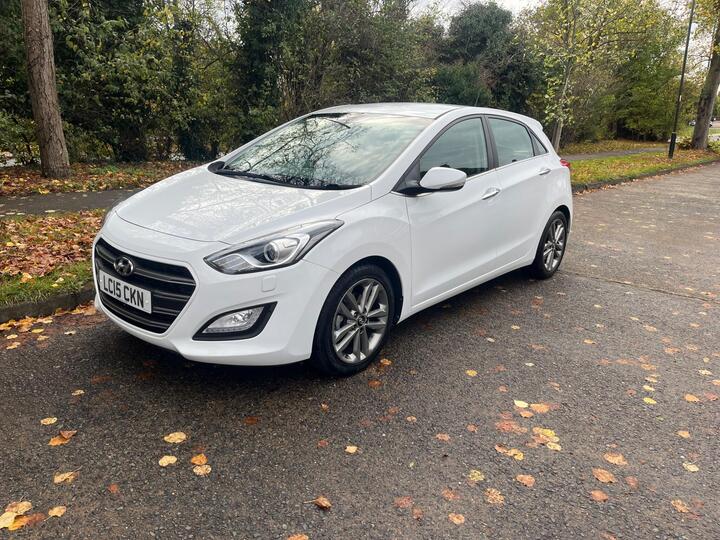 Hyundai I30 1.6 Premium Euro 6 5dr Hyundai I30 1.6 Premium Euro 6 5dr
