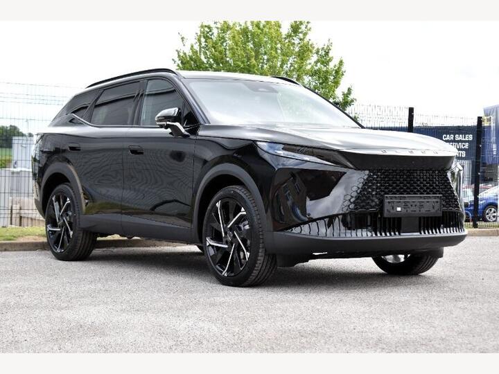 OMODA 7 1.5T SHS 18.4kWh Noble DHT1 Euro 6 (s/s) 5dr
