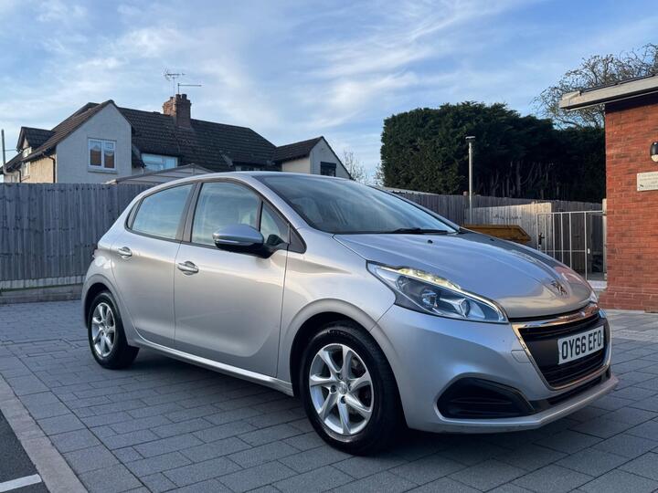 Peugeot 208 1.2 PureTech Active Euro 6 5dr