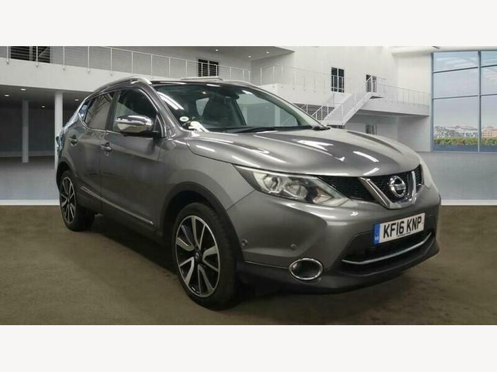 Nissan Qashqai 1.2 DIG-T Tekna XTRON 2WD Euro 6 (s/s) 5dr