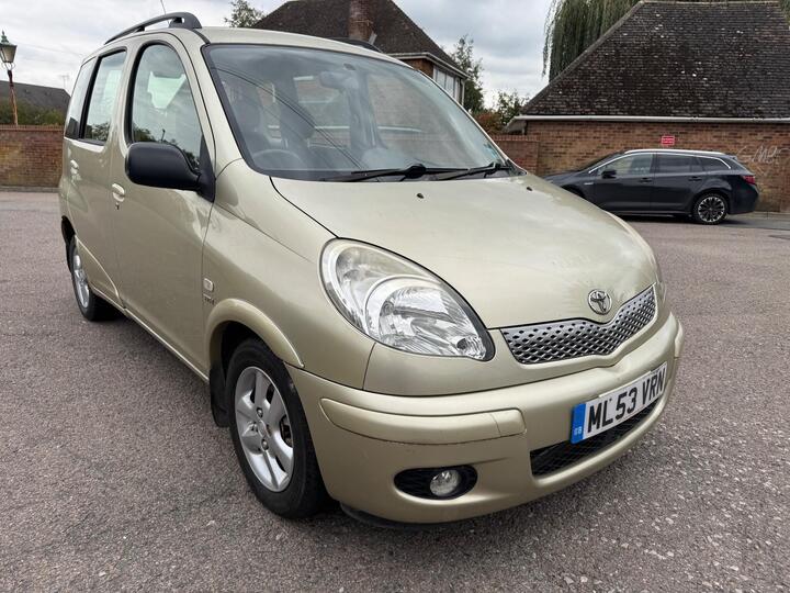 Toyota Yaris Verso 1.3 VVT-i T Spirit 5dr Toyota Yaris Verso 1.3 VVT-i T Spirit 5dr