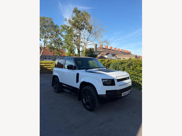 Land Rover Defender 90 3.0 D250 MHEV X-Dynamic HSE Auto 4WD Euro 6 (s/s) 3dr