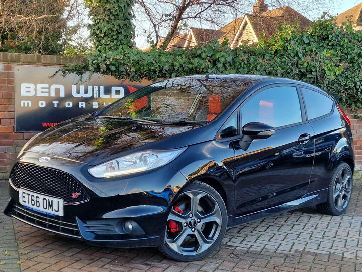Ford Fiesta 1.6T EcoBoost ST-3 Euro 6 3dr