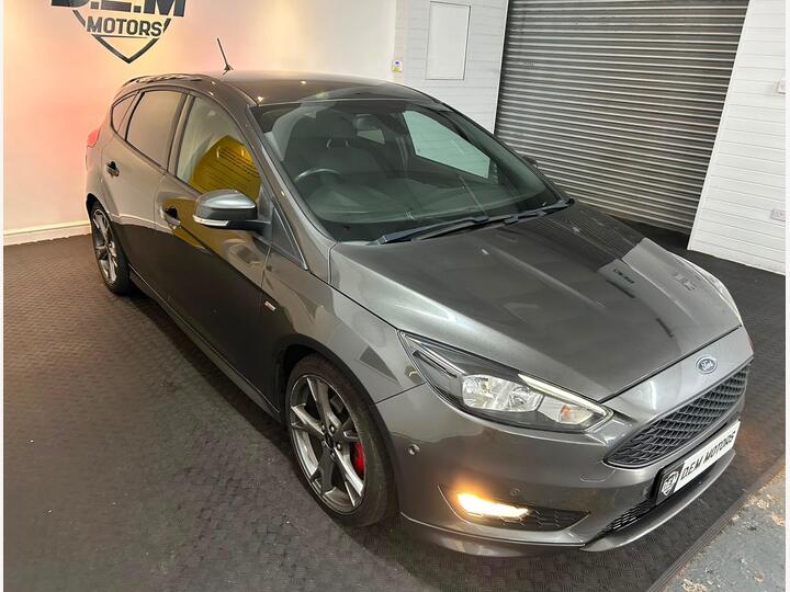 Ford Focus 1.0T EcoBoost ST-Line X Euro 6 (s/s) 5dr