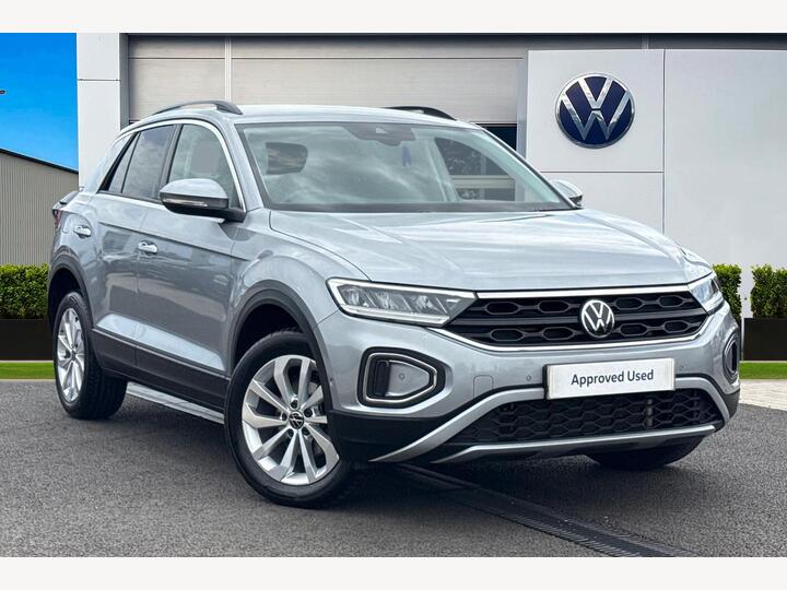 Volkswagen T-roc 1.5 TSI Match DSG Euro 6 (s/s) 5dr Volkswagen T-roc 1.5 TSI Match DSG Euro 6 (s/s) 5dr