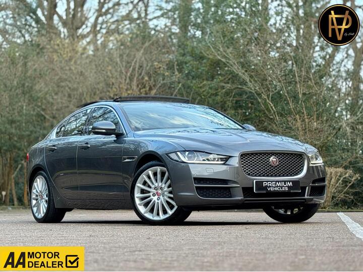 Jaguar XE 2.0d Portfolio Auto AWD Euro 6 (s/s) 4dr