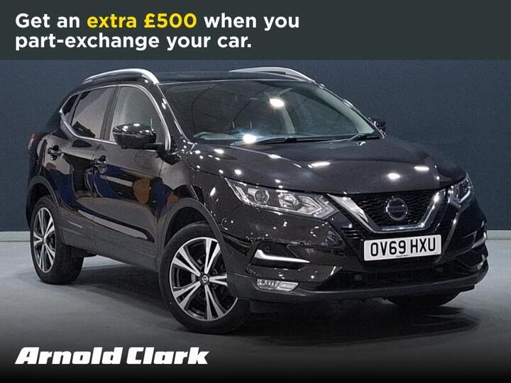 Nissan Qashqai 1.3 DIG-T N-Connecta Euro 6 (s/s) 5dr