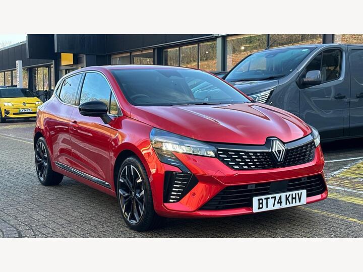 Renault Clio 1.6 E-TECH Techno Auto Euro 6 (s/s) 5dr