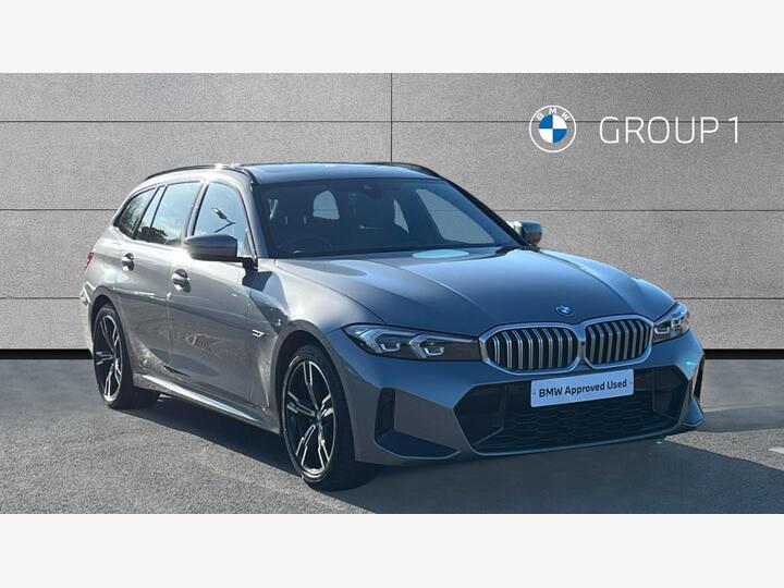 BMW 3 Series 2.0 330e 12kWh M Sport Touring Auto XDrive Euro 6 (s/s) 5dr BMW 3 Series 2.0 330e 12kWh M Sport Touring Auto XDrive Euro 6 (s/s) 5dr