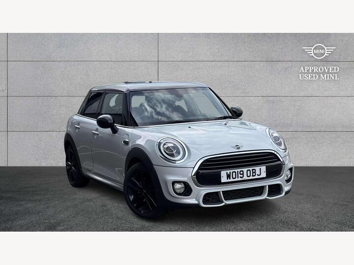 MINI Hatch 1.5 Cooper Sport Steptronic Euro 6 (s/s) 5dr
