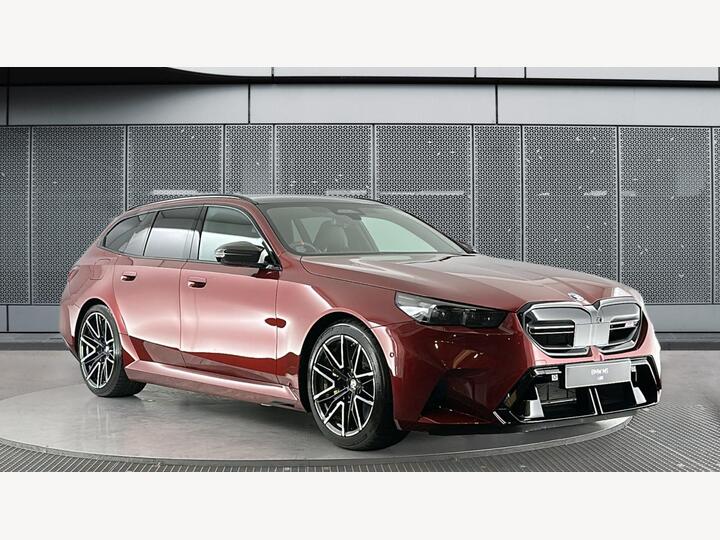 BMW M5 4.4 22.1kWh Touring Steptronic XDrive Euro 6 (s/s) 5dr