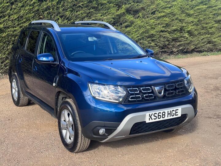 Dacia Duster 1.6 SCe Comfort Euro 6 (s/s) 5dr Dacia Duster 1.6 SCe Comfort Euro 6 (s/s) 5dr