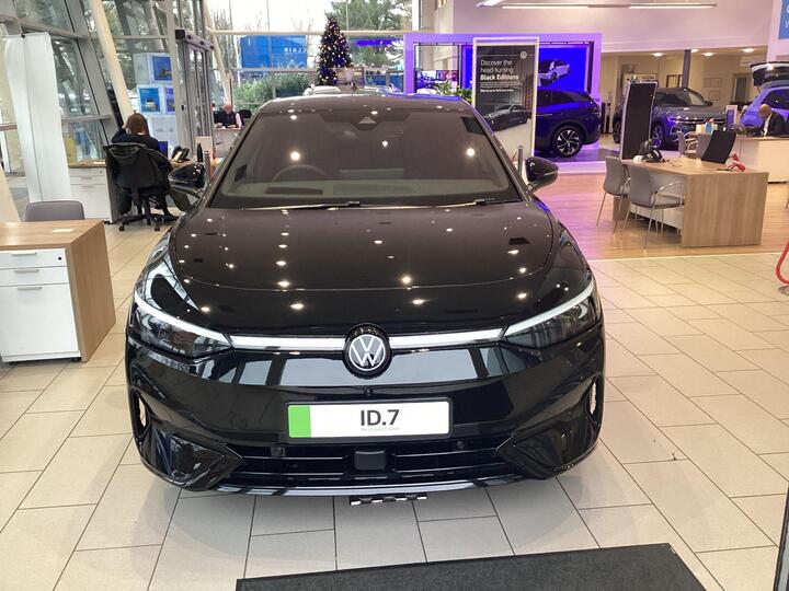Volkswagen ID.7 Pro 77kWh Match Plus Fastback Auto 5dr