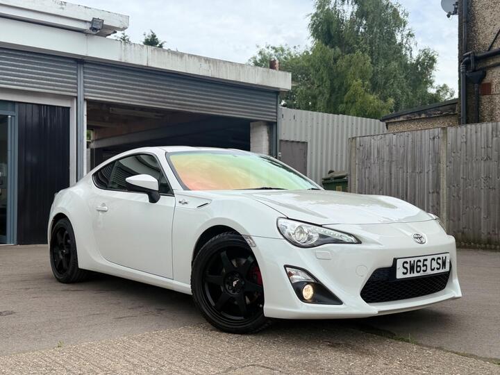 Toyota GT86 2.0 Boxer D-4S Auto Euro 6 2dr