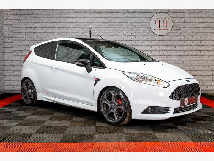 Ford Fiesta 1.6T EcoBoost ST-3 Euro 6 3dr