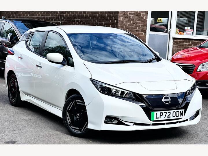 Nissan Leaf 39kWh Acenta Auto 5dr